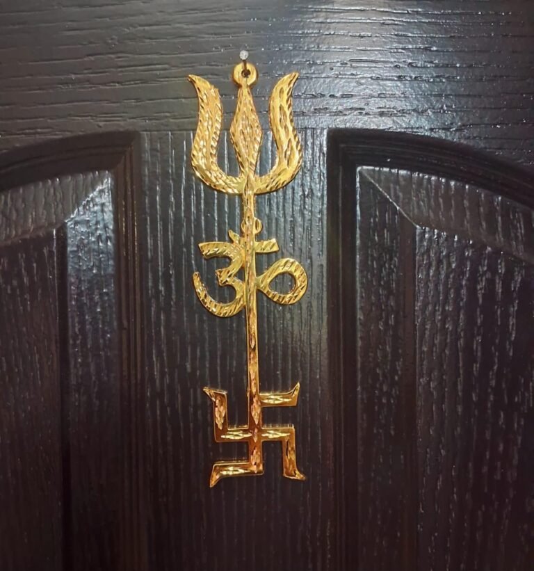 Swastik Om Trishul Wall Hanging Vastu Trishakti Yantra photo review